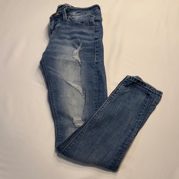 Distressed Blue Jeans - Picture 5 of 5